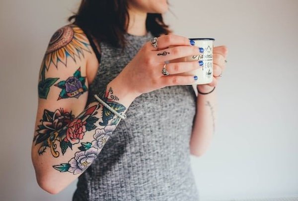 Quelles sont les nouvelles tendances de tatouage féminin ?